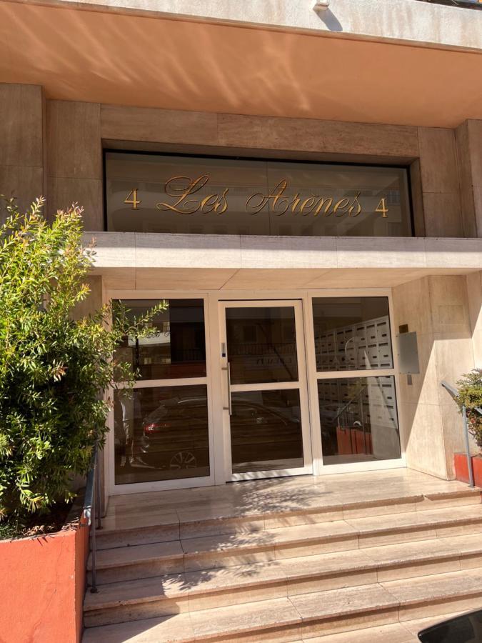 Les Arenes - Cannes Centre, Charmant 2 Pieces Recemment Renove De 45 M2 Avec Sa Terrasse De 10 M2 Luaran gambar